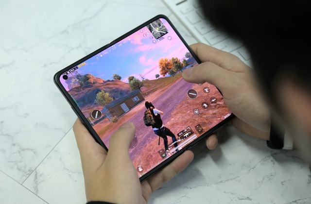 和平精英辅助【巡查员直装V1.0】人物透视 雷达预警 全车美化 枪械美化 人物加速